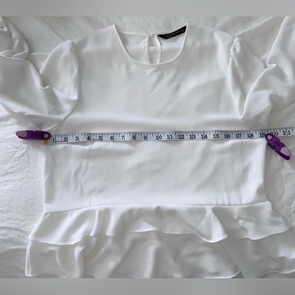 Women’s Zara white long sleeves blouse with ruffled hem size Large - Picture 4 of 12